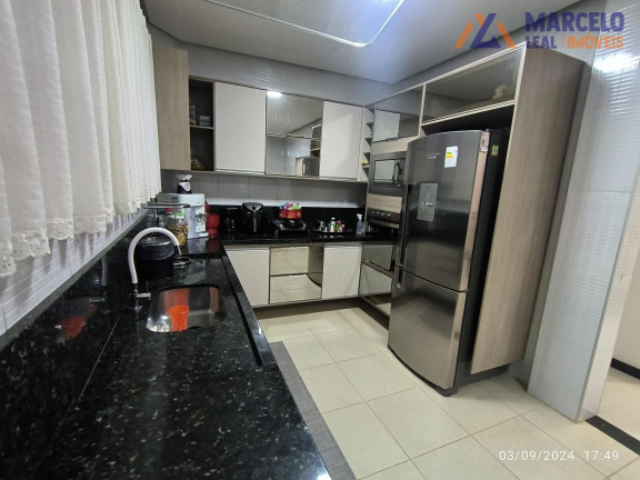 Imagem Apartamento com 4 Quartos à Venda, 170 m² em Candeias - Vitória Da Conquista Imagem Apartamento com 4 Quartos à Venda, 170 m² em Candeias - Vitória Da Conquista