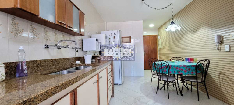 Imagem Apartamento com 3 Quartos à Venda ou Locação, 124 m² em Tijuca - Rio De Janeiro Imagem Apartamento com 3 Quartos à Venda ou Locação, 124 m² em Tijuca - Rio De Janeiro