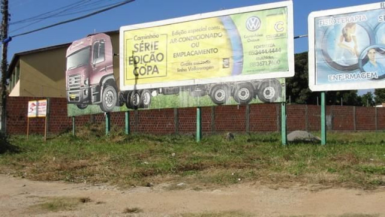 Imagem Terreno para Alugar, 1.854 m² em Pajuçara - Maracanaú Imagem Terreno para Alugar, 1.854 m² em Pajuçara - Maracanaú
