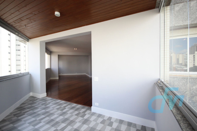 Imagem Apartamento com 3 Quartos à Venda, 244 m² em Moema - São Paulo Imagem Apartamento com 3 Quartos à Venda, 244 m² em Moema - São Paulo