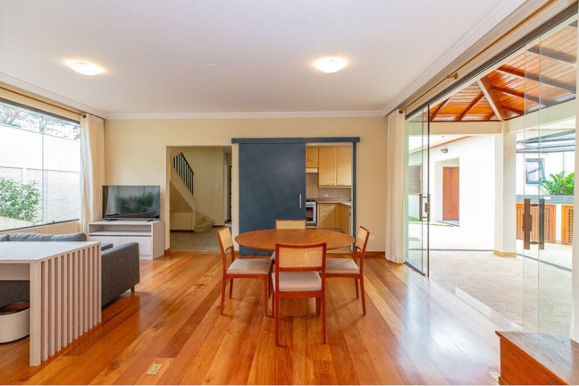 Imagem Casa com 3 Quartos à Venda, 220 m² em Moema - São Paulo