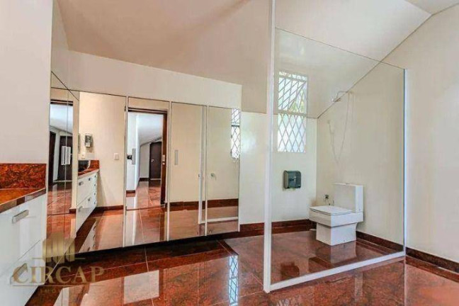 Imagem Casa com 5 Quartos à Venda ou Locação, 520 m² em Jardim América - São Paulo Imagem Casa com 5 Quartos à Venda ou Locação, 520 m² em Jardim América - São Paulo