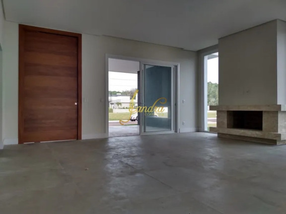 Imagem Casa de Condomínio com 4 Quartos à Venda, 225 m² em Zona Nova - Capão Da Canoa