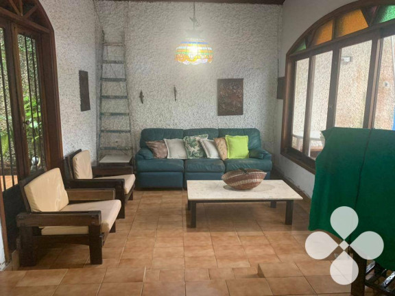 Imagem Imóvel com 3 Quartos à Venda, 302 m² em Jardim Marina - Mongaguá