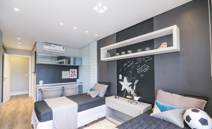 Imagem Apartamento com 3 Quartos à Venda, 187 m² em Vila Assunção - Porto Alegre Imagem Apartamento com 3 Quartos à Venda, 187 m² em Vila Assunção - Porto Alegre