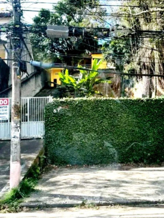 Imagem Casa com 2 Quartos à Venda, 200 m² em Freguesia (jacarepaguá) - Rio De Janeiro Imagem Casa com 2 Quartos à Venda, 200 m² em Freguesia (jacarepaguá) - Rio De Janeiro