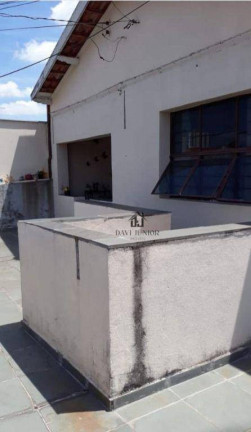 Casa com 3 Quartos à Venda, 230 m² em Vila Carvalho - Sorocaba