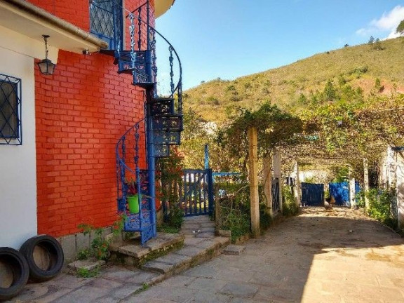 Imagem Casa com 3 Quartos à Venda, 200 m² em Albuquerque - Teresópolis Imagem Casa com 3 Quartos à Venda, 200 m² em Albuquerque - Teresópolis