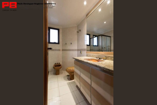 Imagem Apartamento com 4 Quartos à Venda, 250 m² em São Paulo Imagem Apartamento com 4 Quartos à Venda, 250 m² em São Paulo
