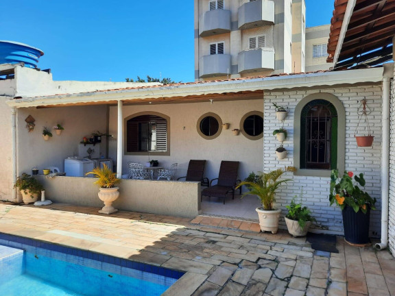 Imagem Casa com 5 Quartos à Venda, 530 m² em Centro - Atibaia