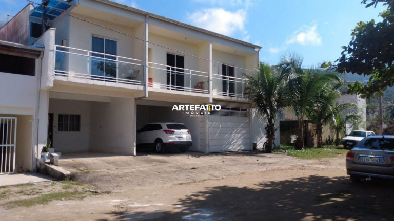 Sobrado com 2 Quartos à Venda, 85 m² em Toninhas - Ubatuba