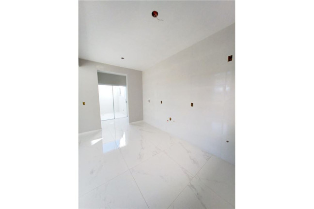 Imagem Casa com 3 Quartos à Venda, em Bela Vista - Palhoça Imagem Casa com 3 Quartos à Venda, em Bela Vista - Palhoça