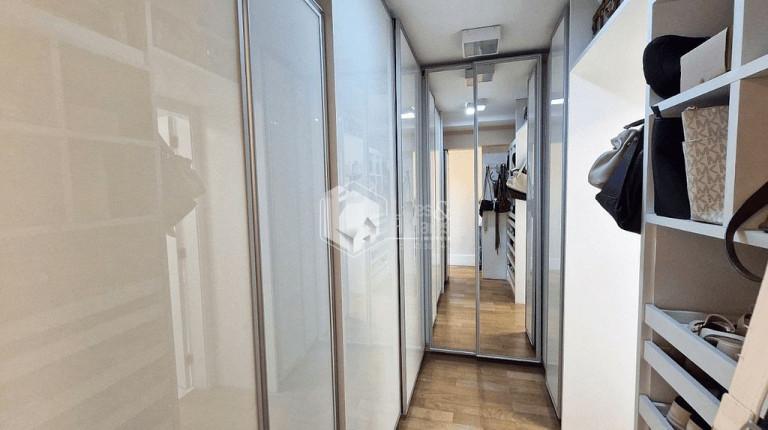 Imagem Apartamento com 3 Quartos à Venda, 240 m² em Cidade Monções - São Paulo Imagem Apartamento com 3 Quartos à Venda, 240 m² em Cidade Monções - São Paulo