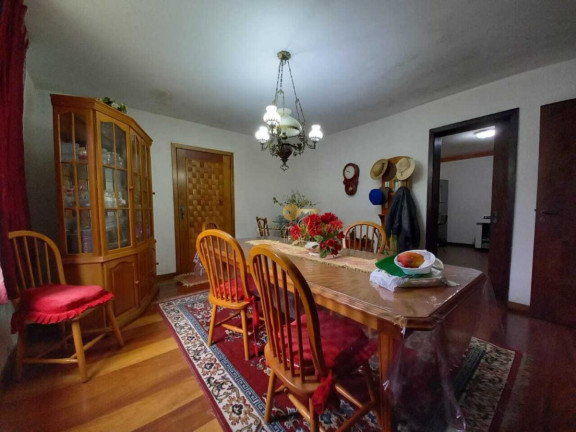 Imagem Casa com 5 Quartos à Venda, 1.000 m² em Alto - Teresópolis