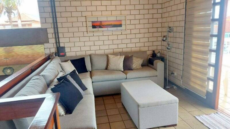 Imagem Casa com 5 Quartos à Venda, 600 m² em Parque Turístico - Peruíbe