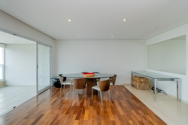 Imagem Apartamento com 3 Quartos à Venda, 184 m² em Real Parque - São Paulo