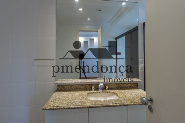 Imagem Apartamento com 4 Quartos à Venda, 153 m² em Vila Madalena - São Paulo