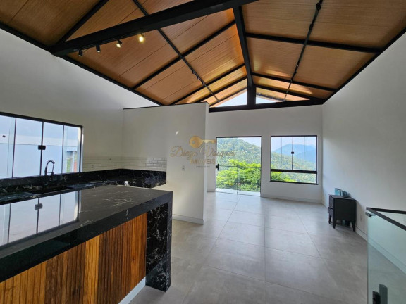 Imagem Casa com 3 Quartos à Venda, 145 m² em Albuquerque - Teresópolis Imagem Casa com 3 Quartos à Venda, 145 m² em Albuquerque - Teresópolis