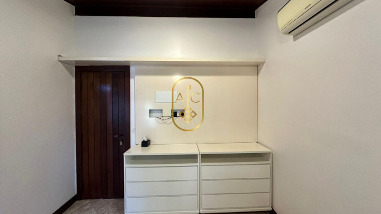 Imagem Casa de Condomínio com 4 Quartos à Venda, 1.500 m² em Federação - Salvador