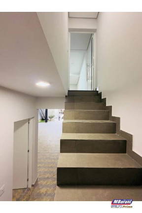 Imagem Casa com 5 Quartos à Venda, 195 m² em Parque Ribeiro De Lima - Barueri Imagem Casa com 5 Quartos à Venda, 195 m² em Parque Ribeiro De Lima - Barueri