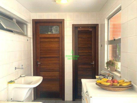Imagem Apartamento com 3 Quartos à Venda, 121 m² em Icaraí - Niterói Imagem Apartamento com 3 Quartos à Venda, 121 m² em Icaraí - Niterói