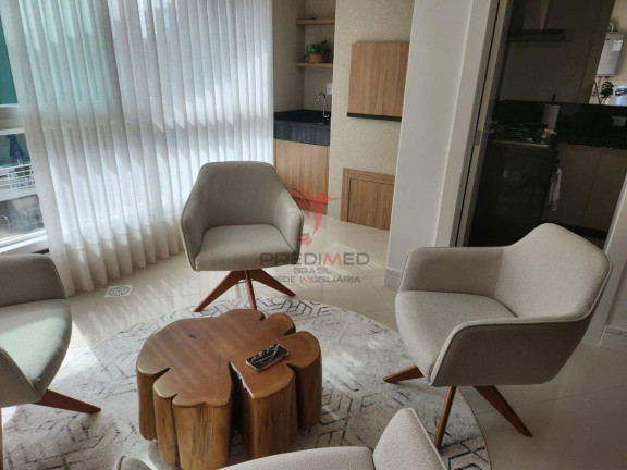 Imagem Apartamento com 3 Quartos à Venda, em Bombas - Bombinhas Imagem Apartamento com 3 Quartos à Venda, em Bombas - Bombinhas