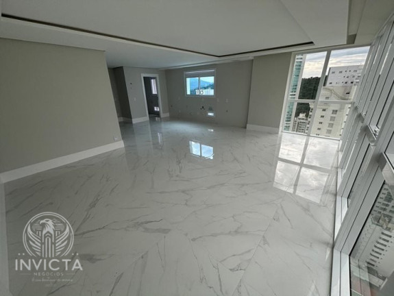 Imagem Apartamento com 4 Quartos à Venda, 150 m² em Pioneiros - Balneário Camboriú