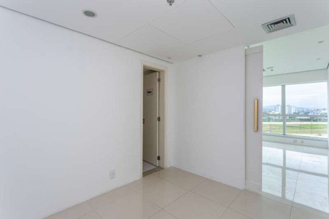 Foto do imóvel Sala Comercial à Venda,  em Cristal - Porto Alegre