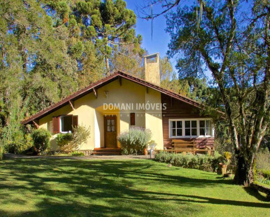 Imagem Imóvel com 3 Quartos à Venda, 950 m² em Região Do Toriba - Campos Do Jordão Imagem Imóvel com 3 Quartos à Venda, 950 m² em Região Do Toriba - Campos Do Jordão