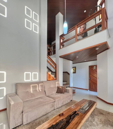 Imagem Casa com 3 Quartos à Venda, 258 m² em Zona Nova - Capão Da Canoa