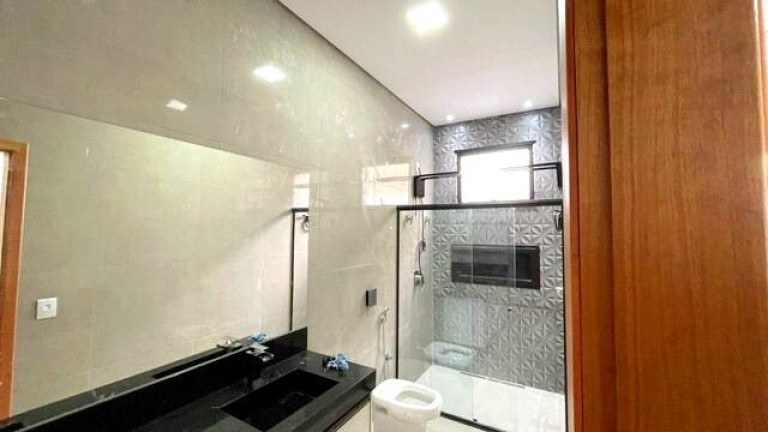 Imagem Casa com 3 Quartos à Venda, 180 m² em Ribeirão Preto Imagem Casa com 3 Quartos à Venda, 180 m² em Ribeirão Preto