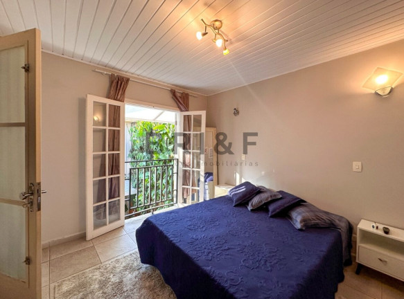 Imagem Casa com 3 Quartos à Venda, 220 m² em Brooklin - São Paulo Imagem Casa com 3 Quartos à Venda, 220 m² em Brooklin - São Paulo
