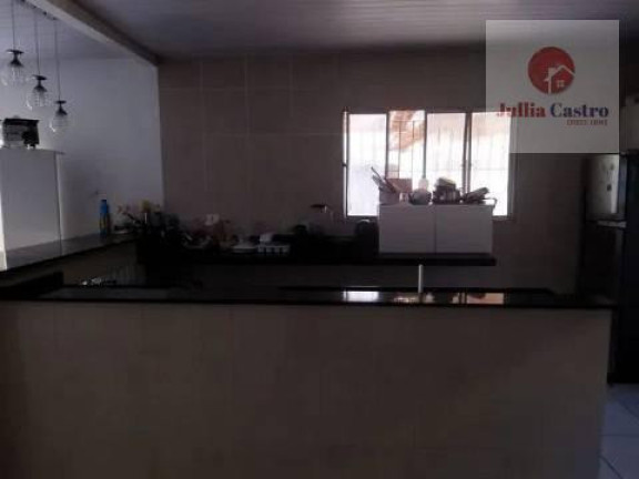 Imagem Casa com 3 Quartos à Venda, 400 m² Imagem Casa com 3 Quartos à Venda, 400 m²