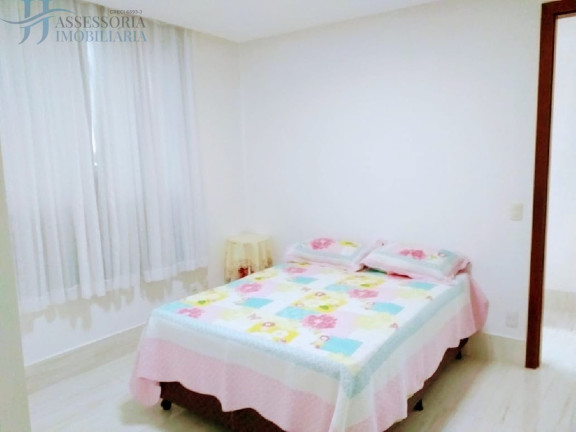 Imagem Casa com 4 Quartos para Alugar ou Temporada, 300 m² em Parque Do Jiqui - Parnamirim