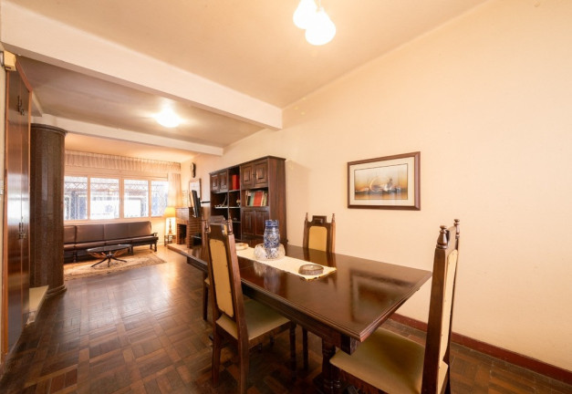 Imagem Casa com 3 Quartos à Venda, 156 m² em Petrópolis - Porto Alegre