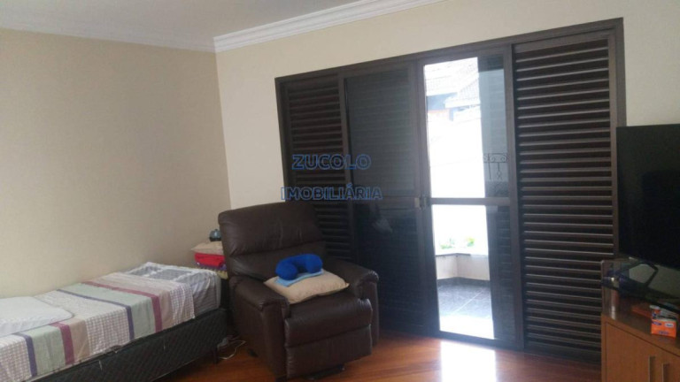 Imagem Sobrado com 8 Quartos à Venda, 610 m² Imagem Sobrado com 8 Quartos à Venda, 610 m²
