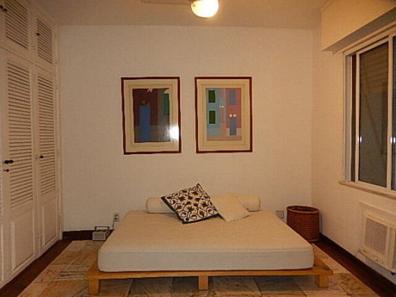 Imagem Apartamento com 3 Quartos à Venda,  em Lagoa - Rio De Janeiro