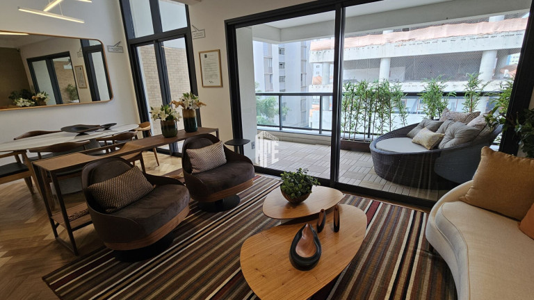 Apartamento com 3 Quartos à Venda, 138 m² em Jardim Paulista - São Paulo