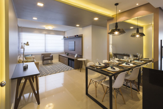 Imagem Imóvel com 2 Quartos à Venda, 61 m² em Camaquã - Porto Alegre Imagem Imóvel com 2 Quartos à Venda, 61 m² em Camaquã - Porto Alegre