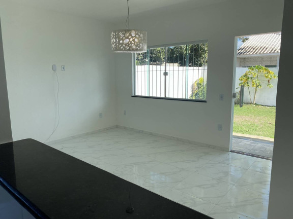 Imagem Casa com 3 Quartos à Venda, 215 m² em Coqueiral - Araruama