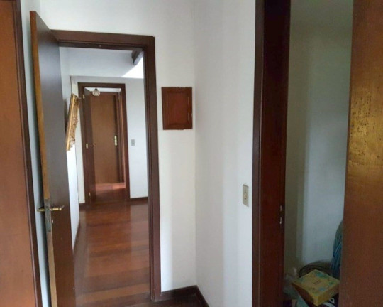 Imagem Casa com 4 Quartos à Venda, 305 m² em Vale Do Paraíso - Teresópolis