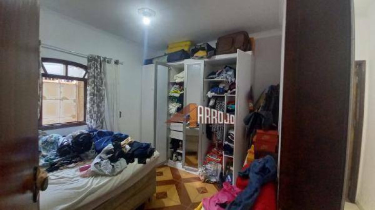 Imagem Sobrado com 6 Quartos à Venda, 266 m² em Vila Sampaio - São Paulo