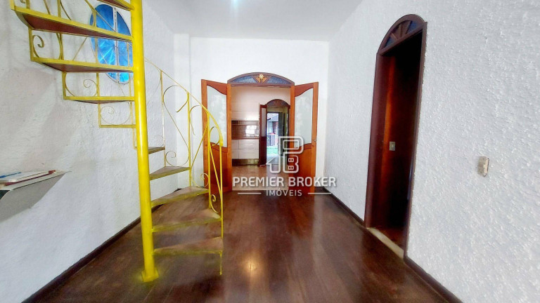 Imagem Casa com 3 Quartos à Venda, 182 m² em Albuquerque - Teresópolis Imagem Casa com 3 Quartos à Venda, 182 m² em Albuquerque - Teresópolis