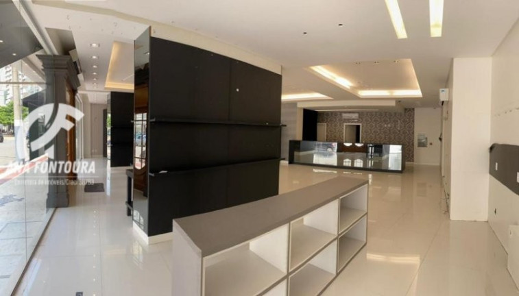 Imagem Sala Comercial para Alugar, 280 m² em Centro - Balneário Camboriú Imagem Sala Comercial para Alugar, 280 m² em Centro - Balneário Camboriú
