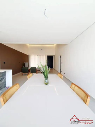 Imagem Casa de Condomínio com 3 Quartos à Venda, 180 m² em Jardim Jacinto - Jacareí Imagem Casa de Condomínio com 3 Quartos à Venda, 180 m² em Jardim Jacinto - Jacareí