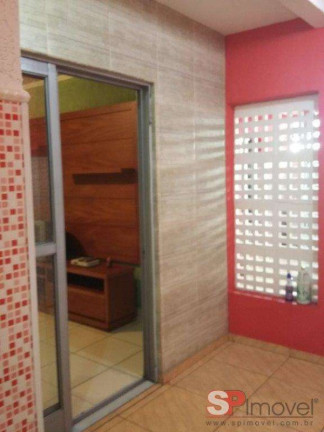 Imagem Casa com 4 Quartos à Venda, 200 m² em Jardim Guarani - São Paulo
