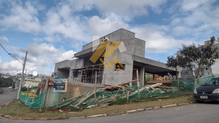 Imagem Casa com 3 Quartos à Venda, 376 m² em Cézar De Souza - Mogi Das Cruzes Imagem Casa com 3 Quartos à Venda, 376 m² em Cézar De Souza - Mogi Das Cruzes