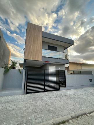 Imagem Sobrado com 3 Quartos à Venda, 120 m² em Ingleses Do Rio Vermelho - Florianópolis