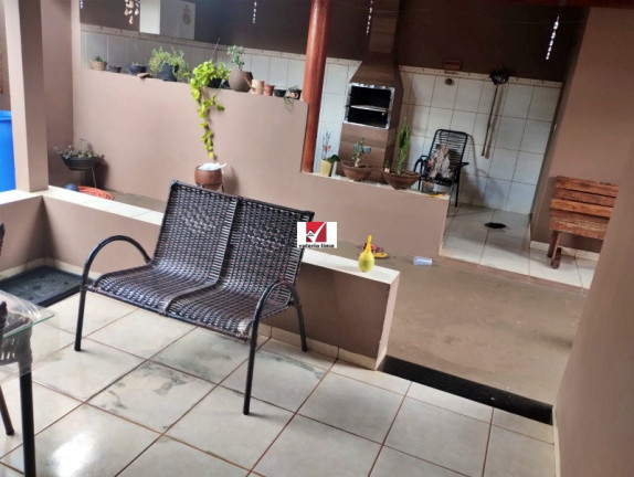 Imagem Casa com 3 Quartos à Venda, 154 m² em Pitangueiras