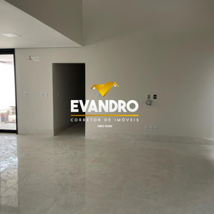 Imagem Casa com 3 Quartos à Venda, 375 m² em Condomínio Belvedere - Cuiabá